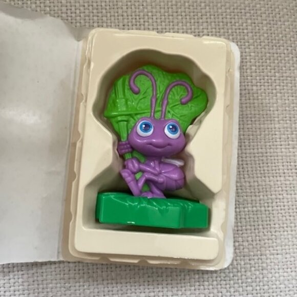 Disney Video Showcase A BUG'S LIFE Mcdonald's Happy Meal Toy " Princess Dot " - Picture 7 of 7